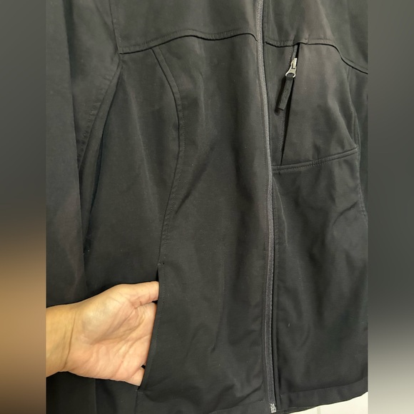 Free Tech Soft Sell Hooded Jacket size L 12-14 - Picture 6 of 10